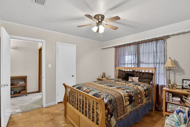 2010 Lovers Lane, Shreveport, LA 71105