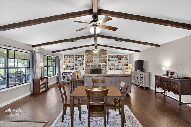 2010 Lovers Lane, Shreveport, LA 71105