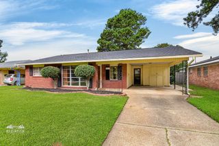 2010 Lovers Lane, Shreveport, LA 71105