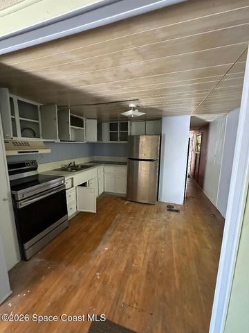 320 La Havre Court, Merritt Island, FL 32953