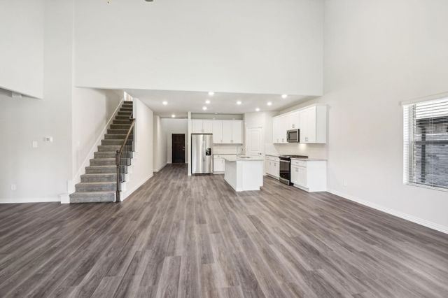 701 Easthill Drive, Princeton, TX 75071
