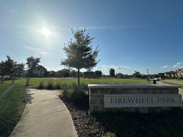 2028 Lake Trail Drive, Heartland, TX 75126