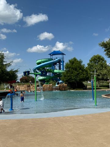 2028 Lake Trail Drive, Heartland, TX 75126