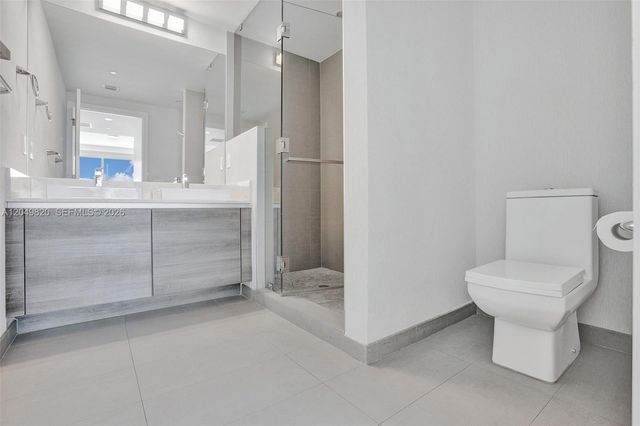 1080 Brickell Ave 4109, Miami, FL 33131