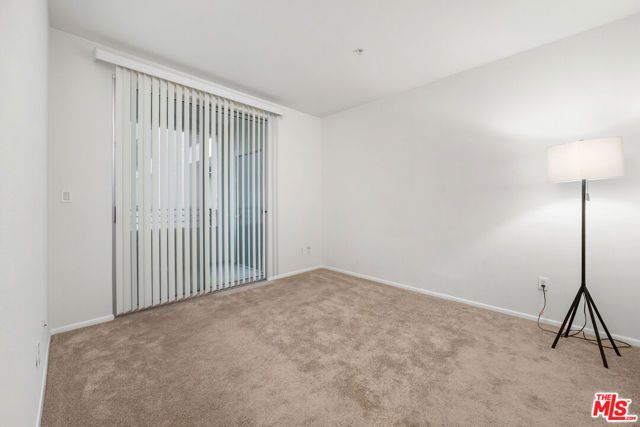 6400 Crescent Parkway 217, Los Angeles, CA 90094