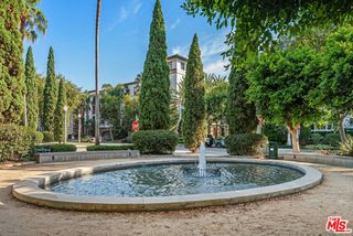6400 Crescent Parkway 217, Los Angeles, CA 90094