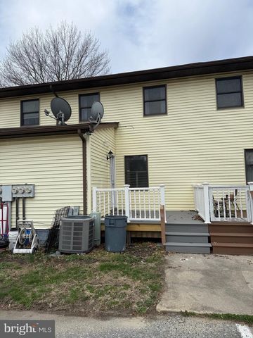 341 ACADEMY AVE, Denton, MD 21629