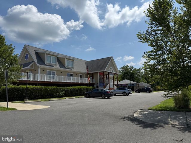 341 ACADEMY AVE, Denton, MD 21629