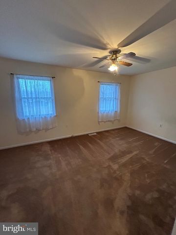 341 ACADEMY AVE, Denton, MD 21629