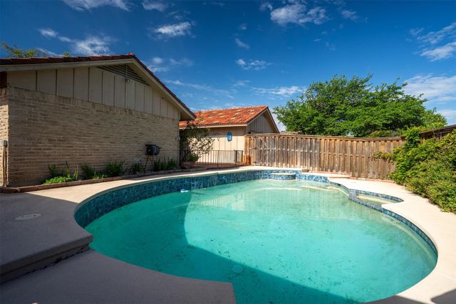 2121 Sunrise Trail, Richardson, TX 75081