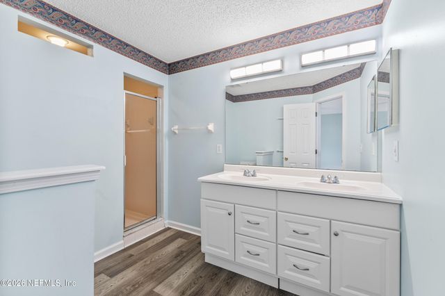 3013 WAVERING Lane, Middleburg, FL 32068
