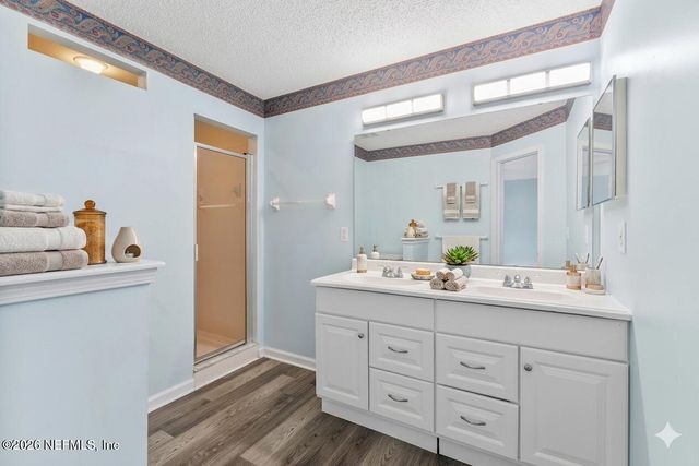 3013 WAVERING Lane, Middleburg, FL 32068