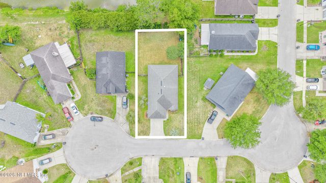 3013 WAVERING Lane, Middleburg, FL 32068
