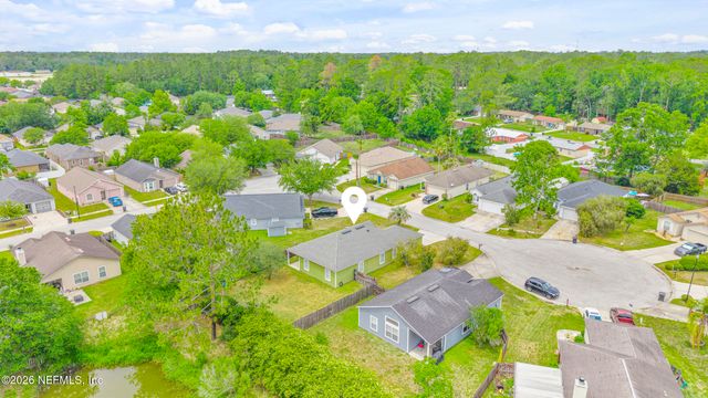 3013 WAVERING Lane, Middleburg, FL 32068