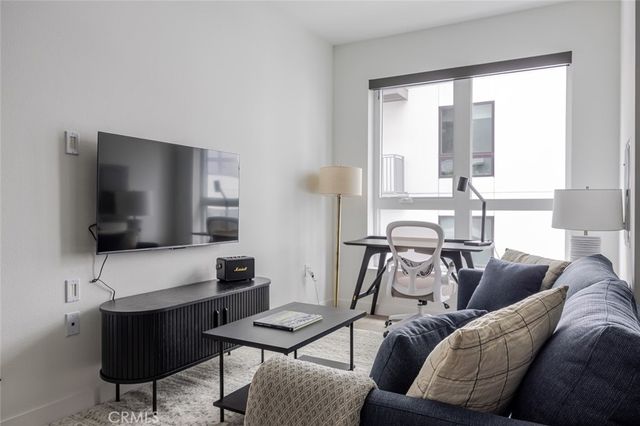 511 S Harbor 814, San Pedro, CA 90731