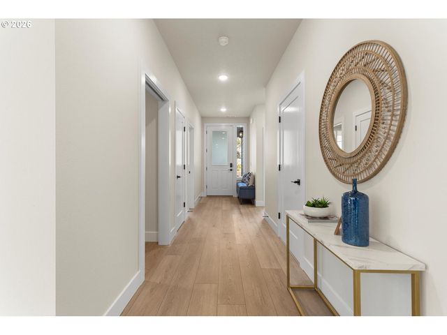 1411 Nw Josephine Ter, Portland, OR 97229