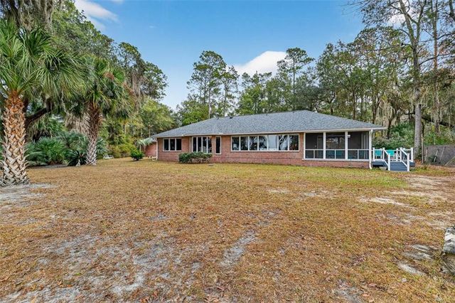 3317 NE Julienton Drive NE, Townsend, GA 31331