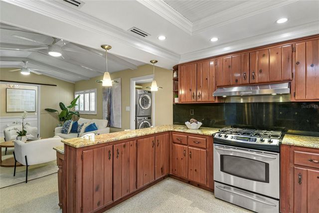 830 LONGHAVEN DRIVE, Maitland, FL 32751
