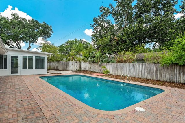 830 LONGHAVEN DRIVE, Maitland, FL 32751