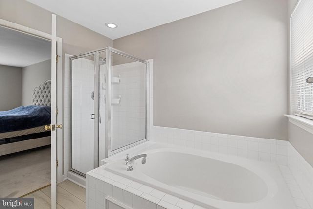19028 NOBLE OAK DR, Germantown, MD 20874