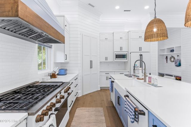 599 Kinnakeet Way, Southport, NC 28461