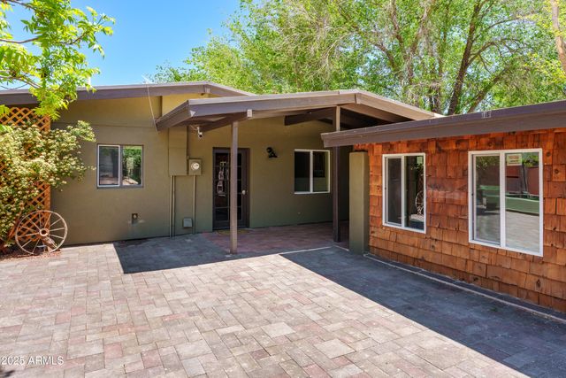 18 Disney Lane, Sedona, AZ 86336