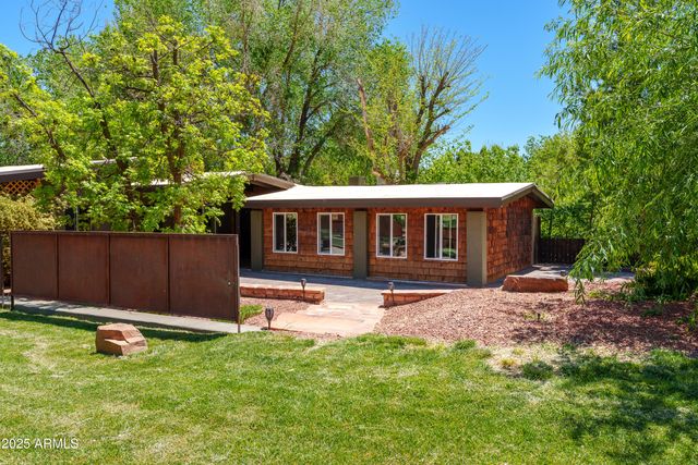 18 Disney Lane, Sedona, AZ 86336