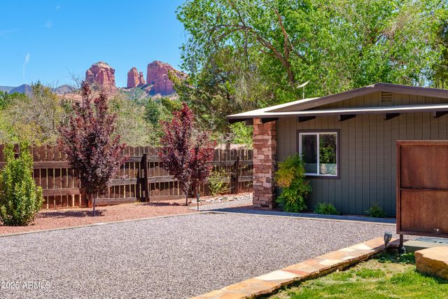 18 Disney Lane, Sedona, AZ 86336