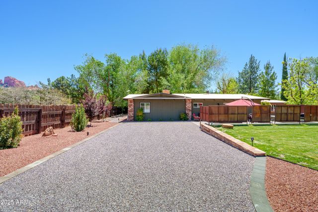 18 Disney Lane, Sedona, AZ 86336