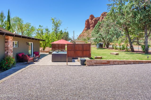 18 Disney Lane, Sedona, AZ 86336