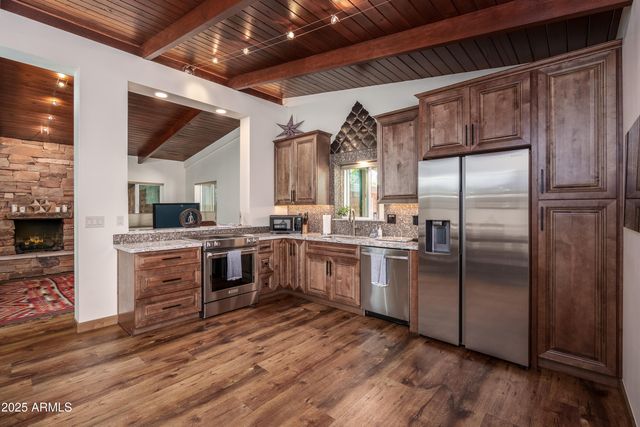 18 Disney Lane, Sedona, AZ 86336