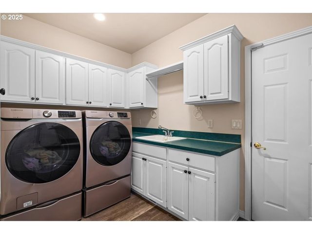 3133 FLEMING Pl, Forest Grove, OR 97116