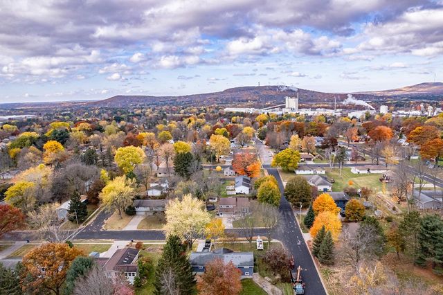 202 ARNOLD STREET, Rothschild, WI 54474