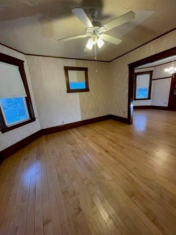 10 Ethel Ave 2nd Floor, Peabody, MA 01960