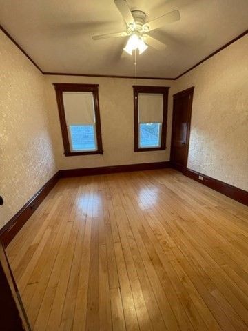 10 Ethel Ave 2nd Floor, Peabody, MA 01960