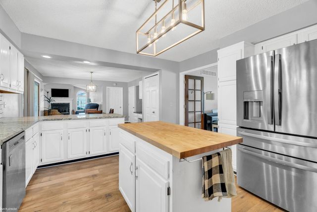 702 4th Street, Marysville, MI 48040