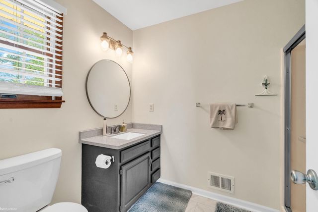 702 4th Street, Marysville, MI 48040
