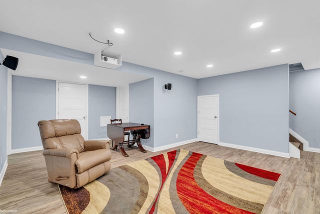 702 4th Street, Marysville, MI 48040