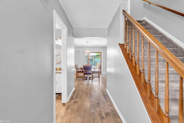 702 4th Street, Marysville, MI 48040