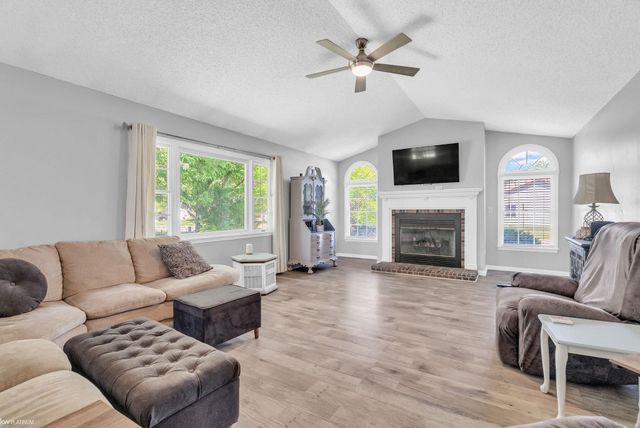 702 4th Street, Marysville, MI 48040