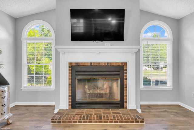 702 4th Street, Marysville, MI 48040