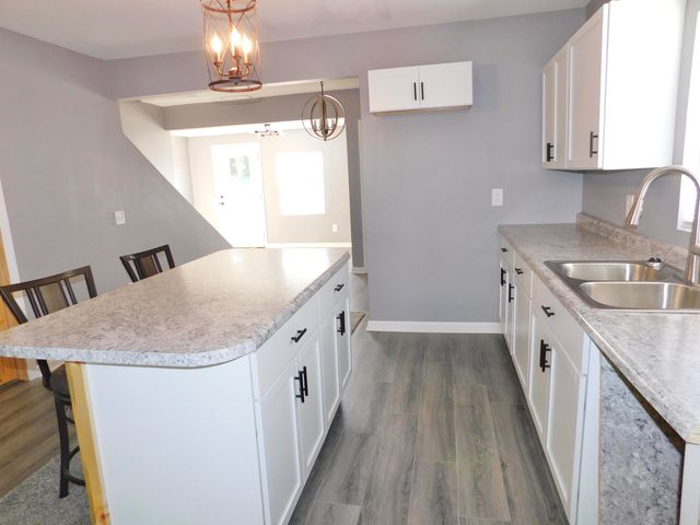 618 Cantrill Street, Irvine, KY 40336