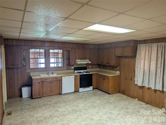 303 2nd Street, Stanley, NC 28164