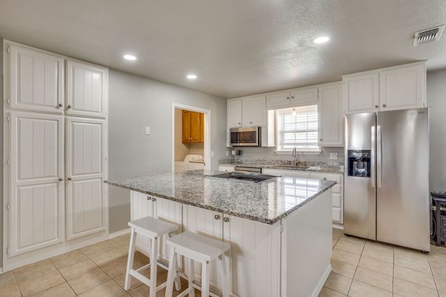 807 Caddo Road, Joshua, TX 76058