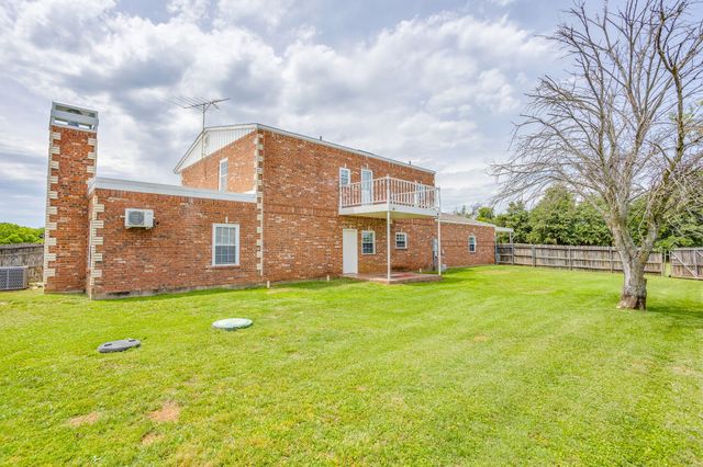 807 Caddo Road, Joshua, TX 76058