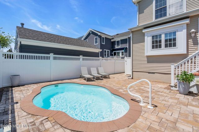 134 Elizabeth Avenue, Lavallette, NJ 08735