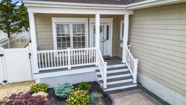 134 Elizabeth Avenue, Lavallette, NJ 08735