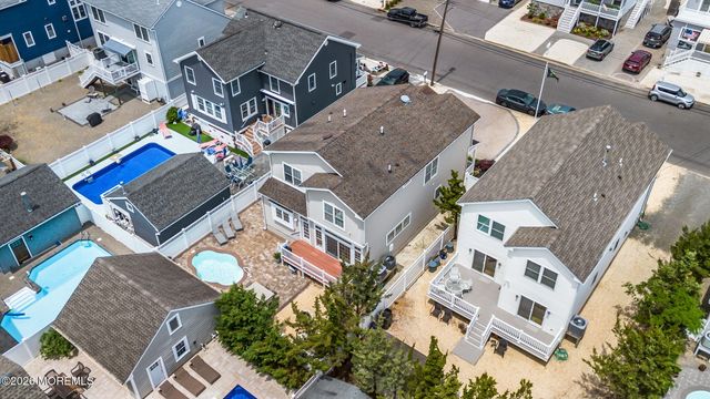 134 Elizabeth Avenue, Lavallette, NJ 08735