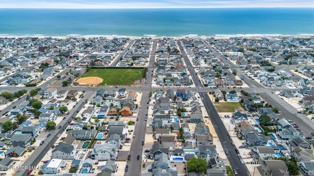 134 Elizabeth Avenue, Lavallette, NJ 08735