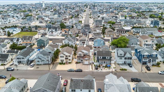 134 Elizabeth Avenue, Lavallette, NJ 08735